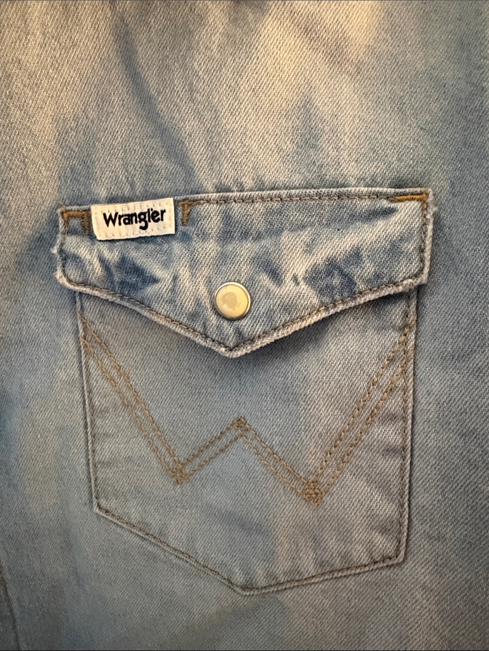 Wrangler Light Blue Fringed Cropped Denim Jacket - Picture 3 of 5